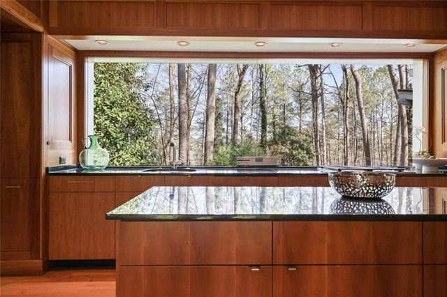 3872 Harts Mill Lane, Brookhaven, GA 30319