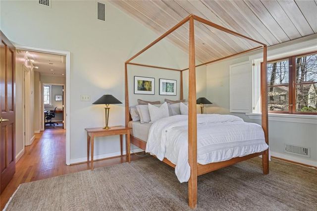 3872 Harts Mill Lane, Brookhaven, GA 30319