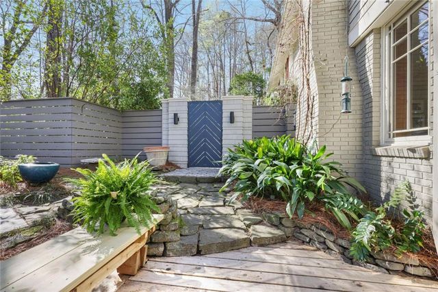 3872 Harts Mill Lane, Brookhaven, GA 30319