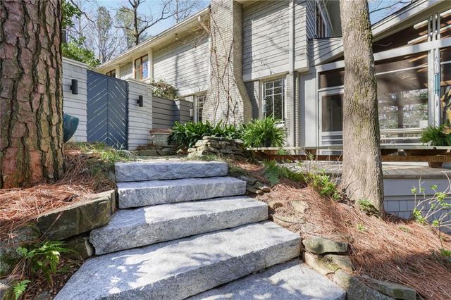 3872 Harts Mill Lane, Brookhaven, GA 30319