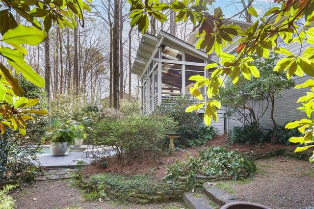 3872 Harts Mill Lane, Brookhaven, GA 30319