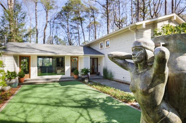 3872 Harts Mill Lane, Brookhaven, GA 30319