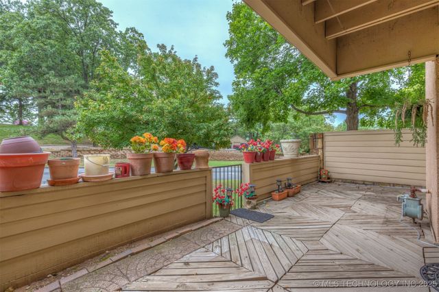 8484 S College Avenue 72, Tulsa, OK 74137