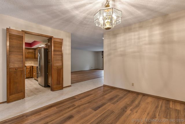 8484 S College Avenue 72, Tulsa, OK 74137