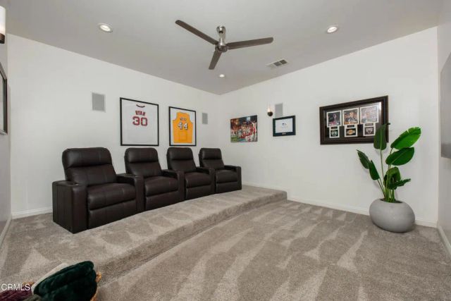 2006 Brighton Park Drive, Bakersfield, CA 93311