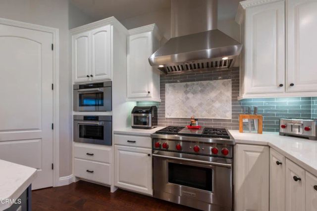 2006 Brighton Park Drive, Bakersfield, CA 93311