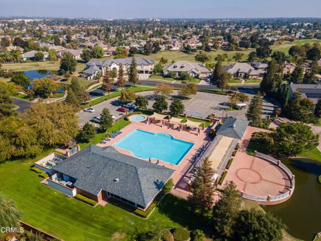 2006 Brighton Park Drive, Bakersfield, CA 93311