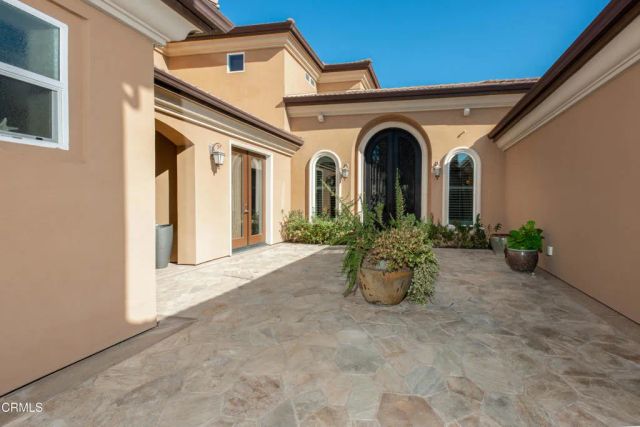 2006 Brighton Park Drive, Bakersfield, CA 93311