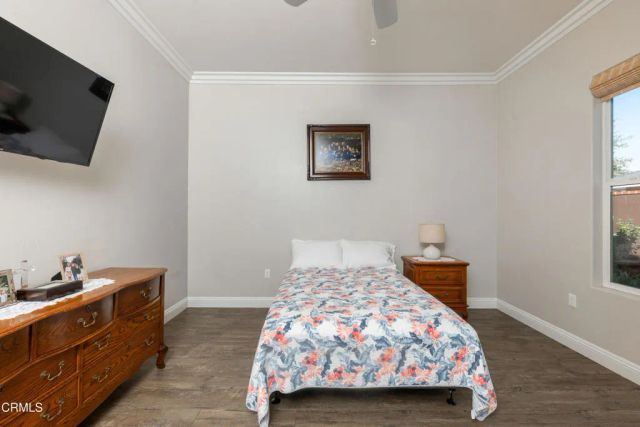 2006 Brighton Park Drive, Bakersfield, CA 93311