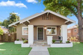 706 N College Avenue, Fresno, CA 93728