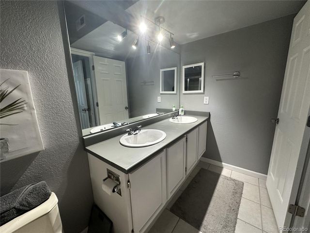 3016 W Prentice Avenue C, Littleton, CO 80123