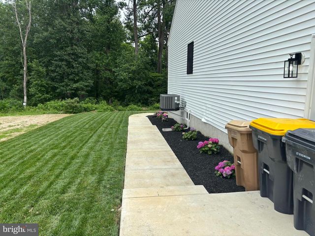 306 SHORE LN, Milford, DE 19963