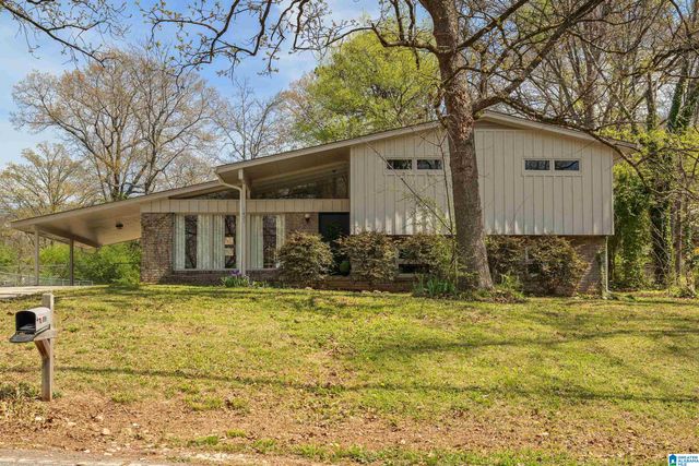 1437 BREWSTER CIRCLE, Birmingham, AL 35235