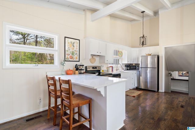 1437 BREWSTER CIRCLE, Birmingham, AL 35235