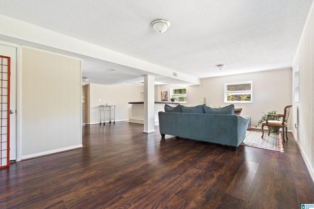 1437 BREWSTER CIRCLE, Birmingham, AL 35235