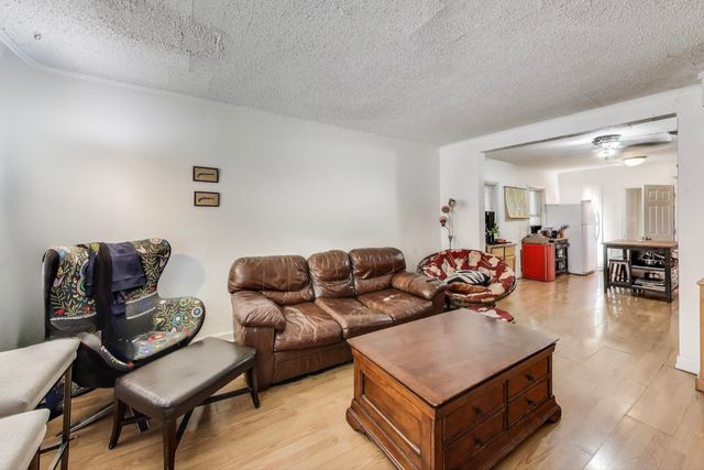 1634 N Cleveland Street, Chicago, IL 60614