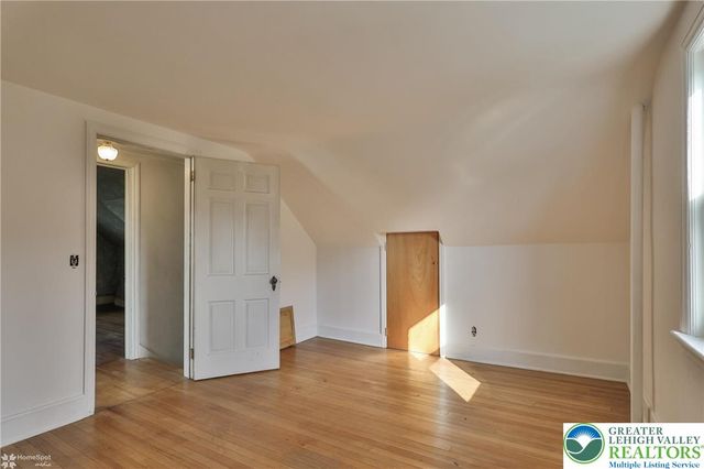 4 Stonecroft Drive, Palmer Twp, PA 18045