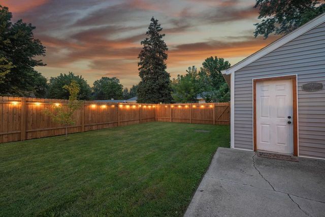 1831 14TH AVENUE, Green Bay, WI 54304