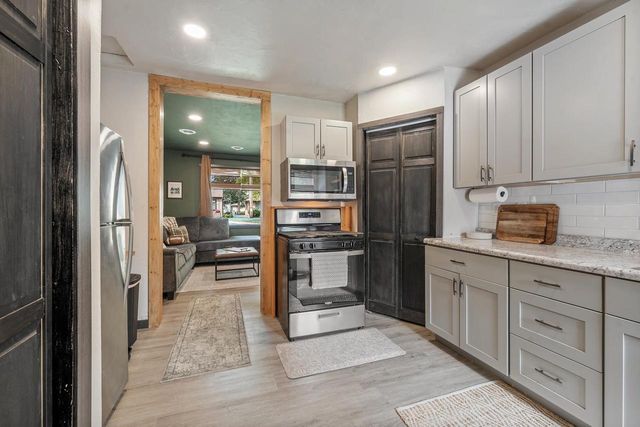 1831 14TH AVENUE, Green Bay, WI 54304