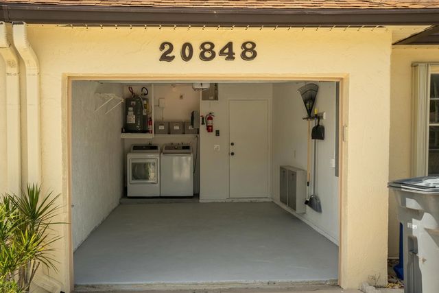 20848 CONCORD GREEN Drive W, Boca Raton, FL 33433