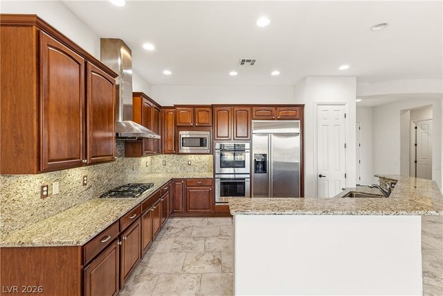 7312 Pinfeather Way, North Las Vegas, NV 89084