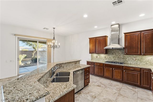 7312 Pinfeather Way, North Las Vegas, NV 89084