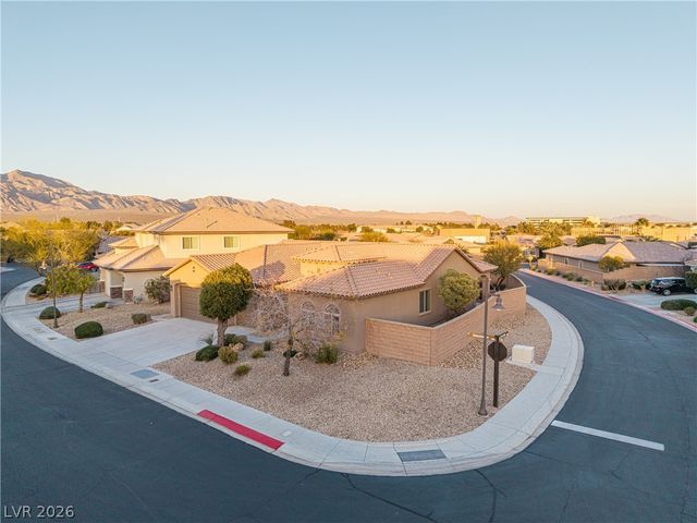 7312 Pinfeather Way, North Las Vegas, NV 89084