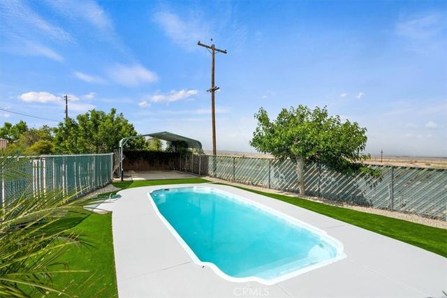 901 Hazelton Street, Maricopa, CA 93252