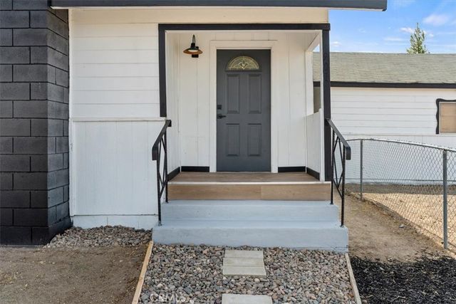 901 Hazelton Street, Maricopa, CA 93252