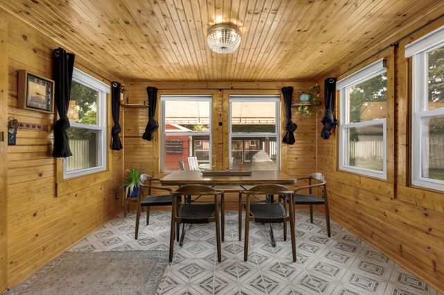 2914 Randolph Street NE, Minneapolis, MN 55418