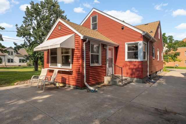 2914 Randolph Street NE, Minneapolis, MN 55418