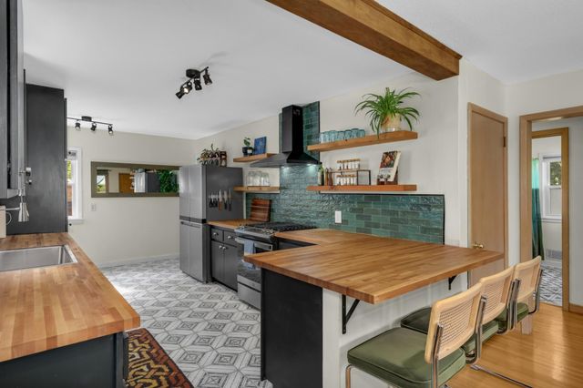 2914 Randolph Street NE, Minneapolis, MN 55418