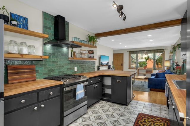 2914 Randolph Street NE, Minneapolis, MN 55418