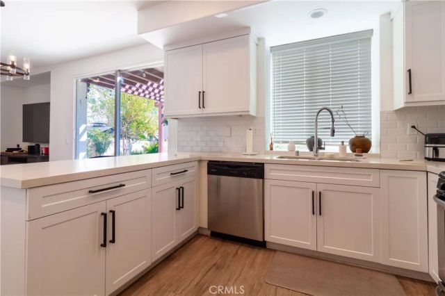 12466 Osborne, Pacoima, CA 91331