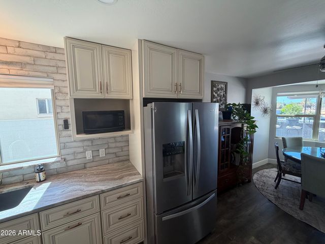 2031 E CAIRO Drive, Tempe, AZ 85282