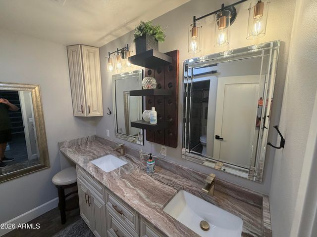 2031 E CAIRO Drive, Tempe, AZ 85282