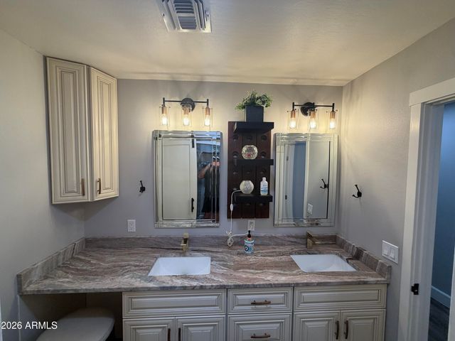 2031 E CAIRO Drive, Tempe, AZ 85282