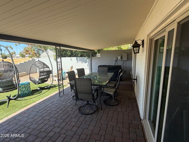2031 E CAIRO Drive, Tempe, AZ 85282