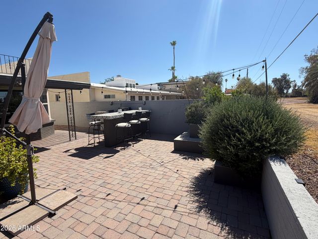 2031 E CAIRO Drive, Tempe, AZ 85282