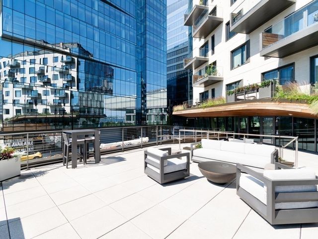 300 Pier 4 Boulevard 6D, Boston, MA 02210
