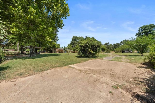 2117 MLK, Palestine, TX 75803