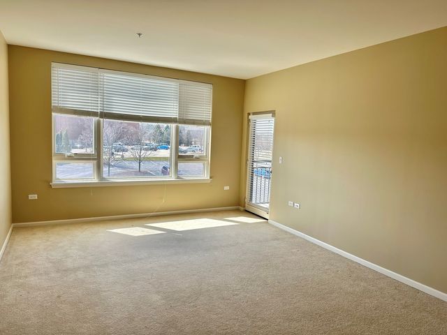 801 Village Center Drive 204, Burr Ridge, IL 60527