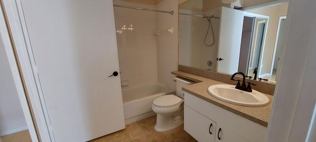 719 NW San Remo Circle, Port St. Lucie, Port St Lucie, FL 34986