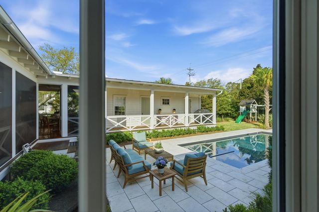 2320 Middle Street, Sullivans Island, SC 29482