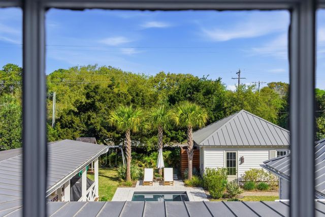 2320 Middle Street, Sullivans Island, SC 29482