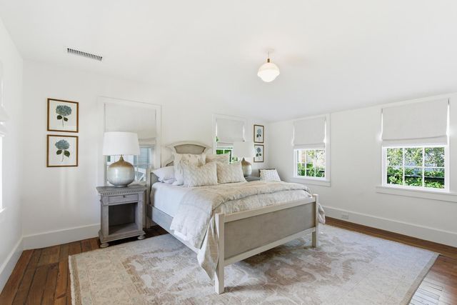 2320 Middle Street, Sullivans Island, SC 29482
