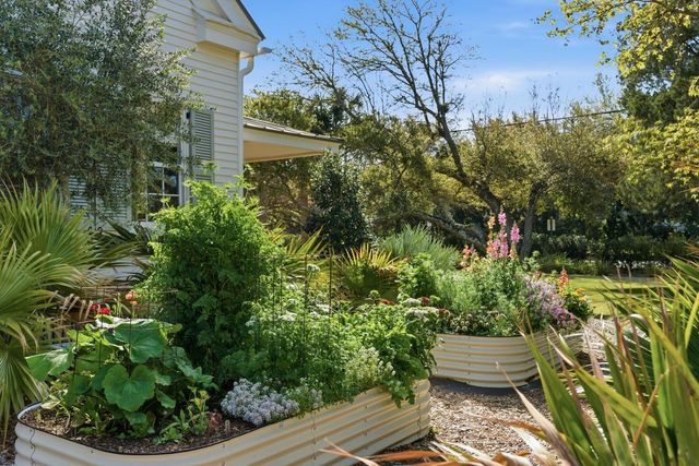 2320 Middle Street, Sullivans Island, SC 29482