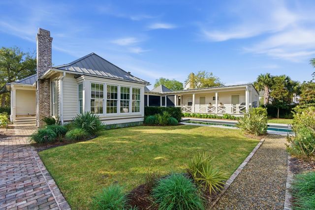 2320 Middle Street, Sullivans Island, SC 29482
