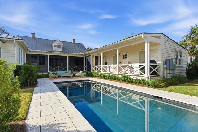 2320 Middle Street, Sullivans Island, SC 29482