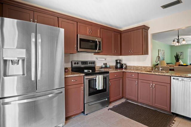 105 Rose Bay Court, Royal Palm Beach, FL 33411